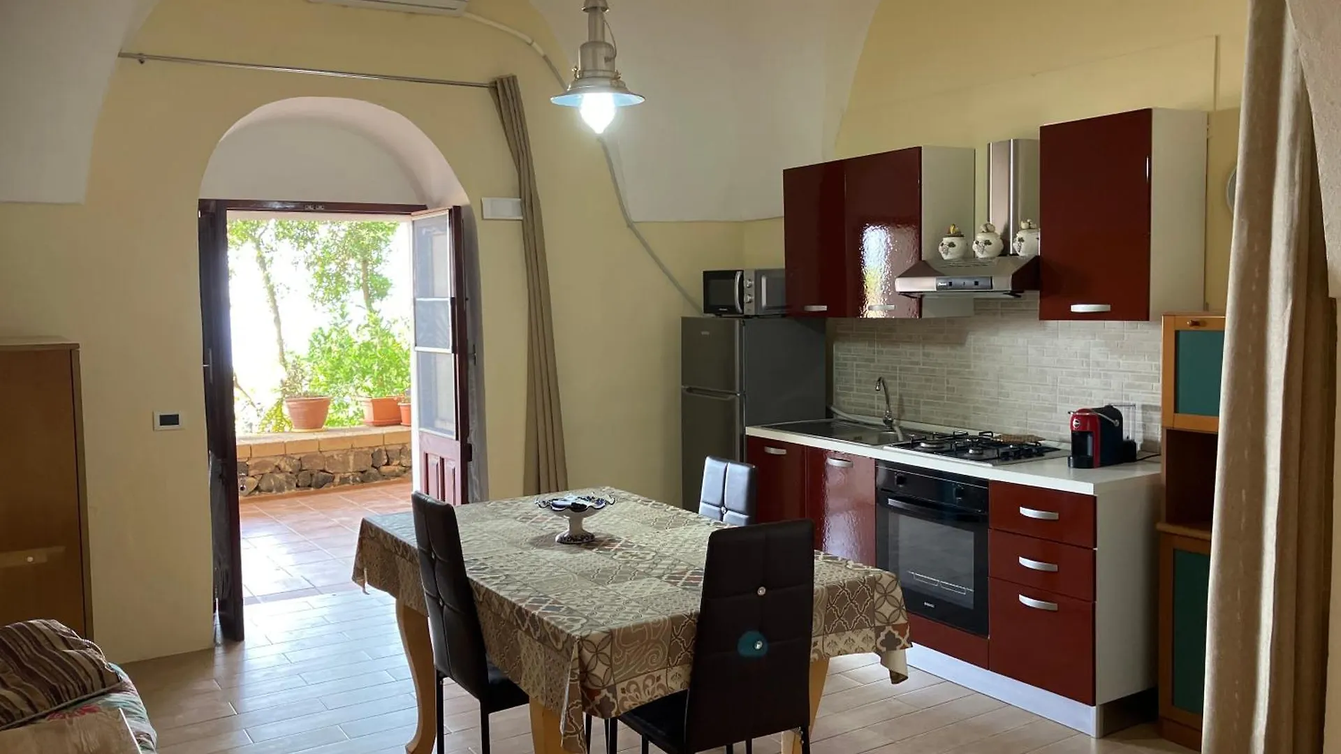 Appartamento Dammuso Siba Scauri  Italia